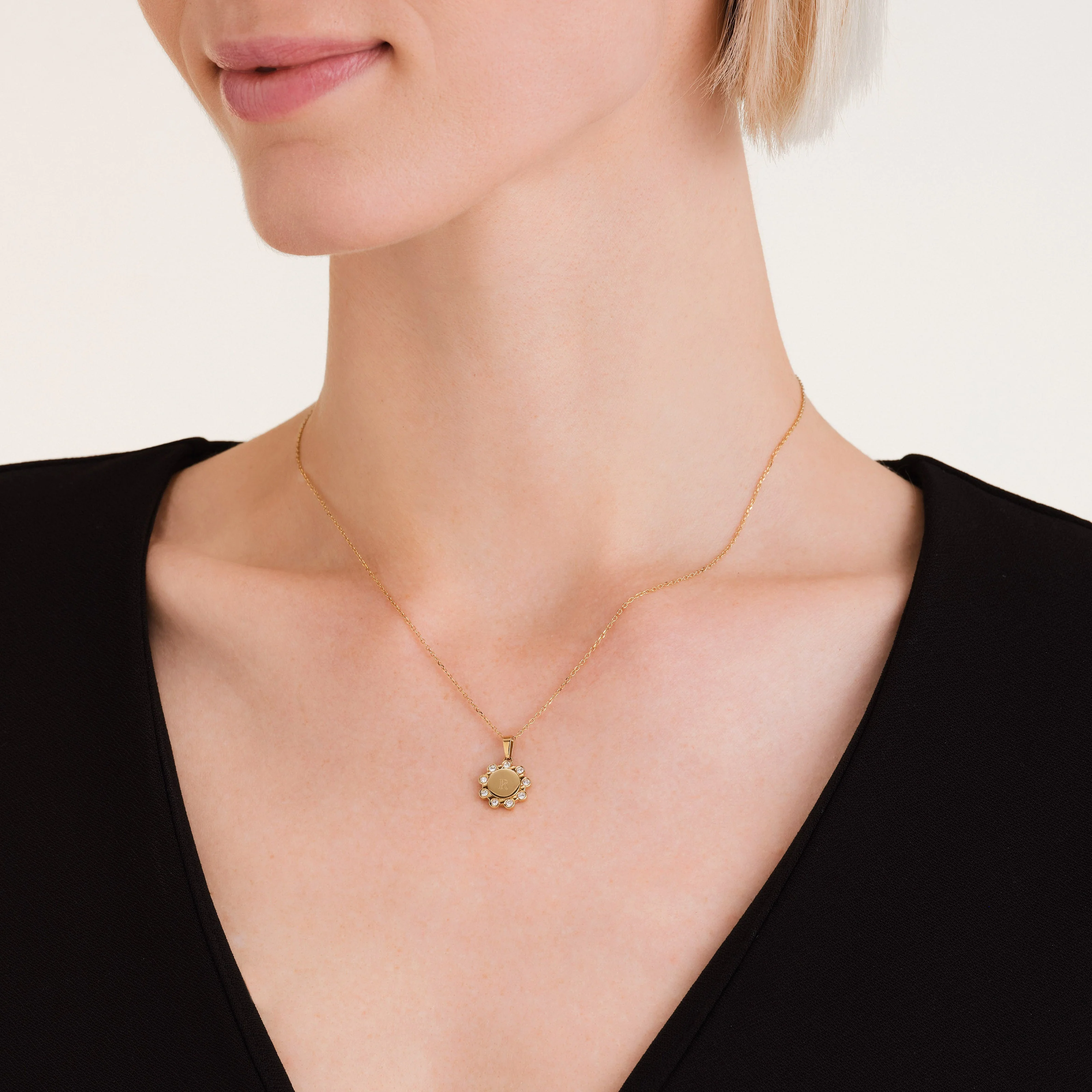 Flower Pendant Necklace - Image 5