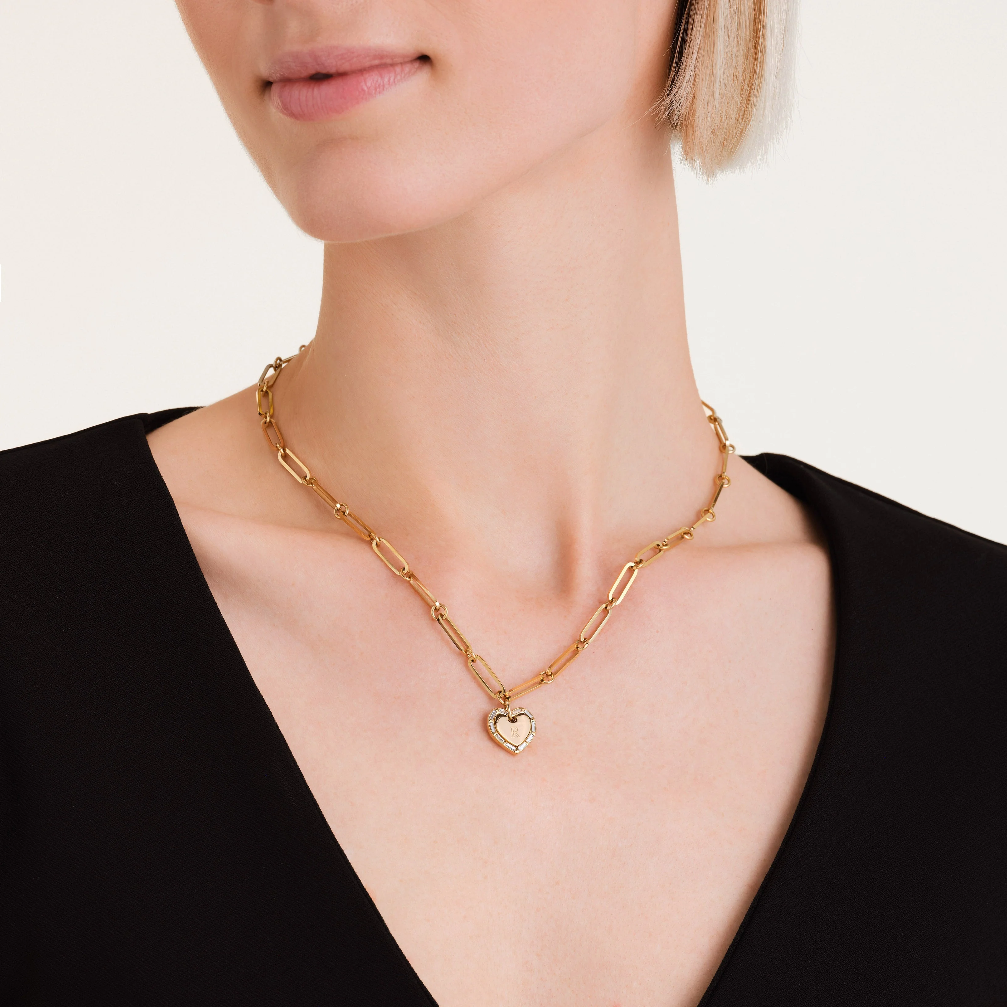 Heart Baguette Necklace - Image 5
