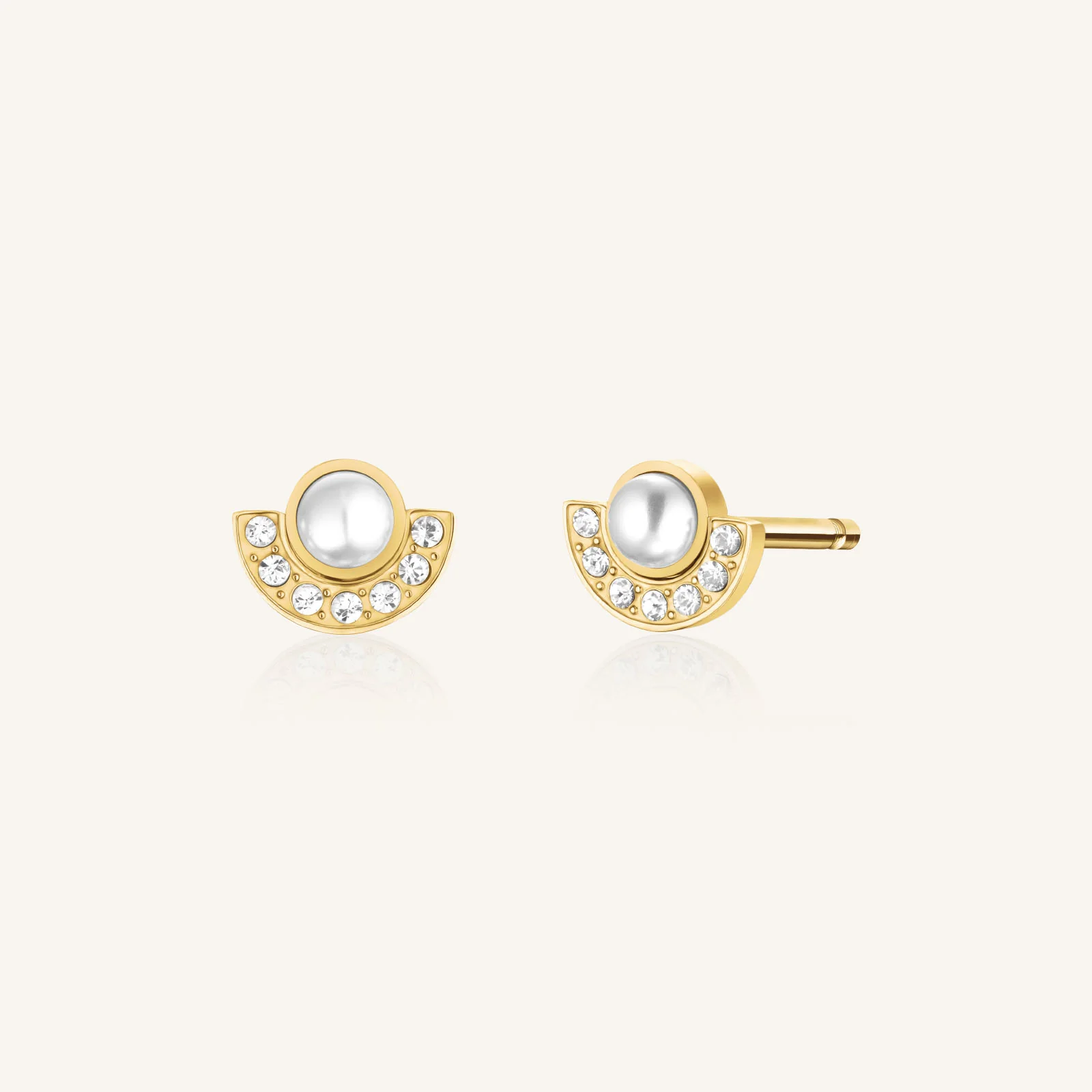 Pearl Halo Studs